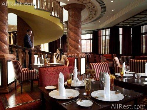 Al Murooj Rotana Suites 20
